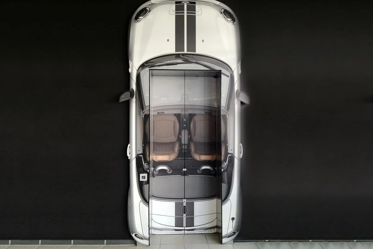 ElevatorDoor